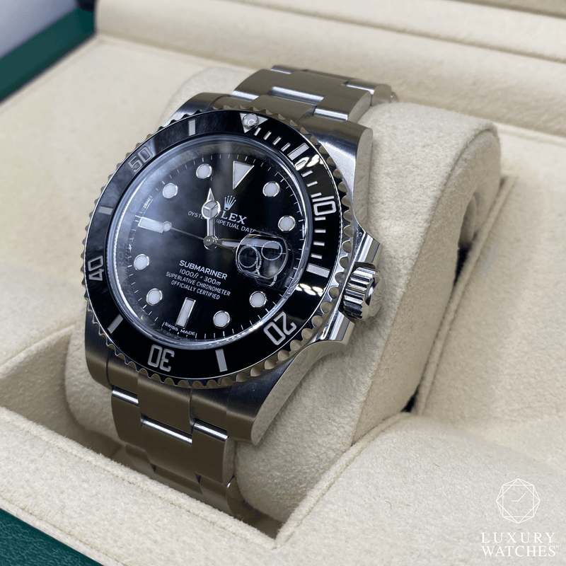 ROLEX SUBMARINER DATE 40 REF. 116610LN Luxury Watches
